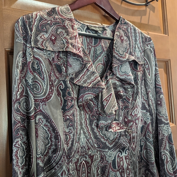 Jones New York top - Picture 2 of 3